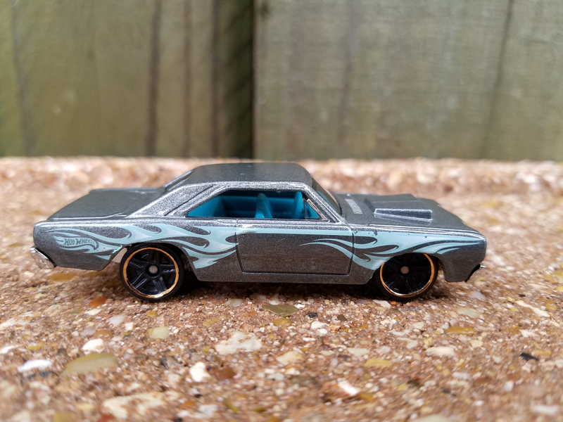 Illustration for article titled Four Random Diecast